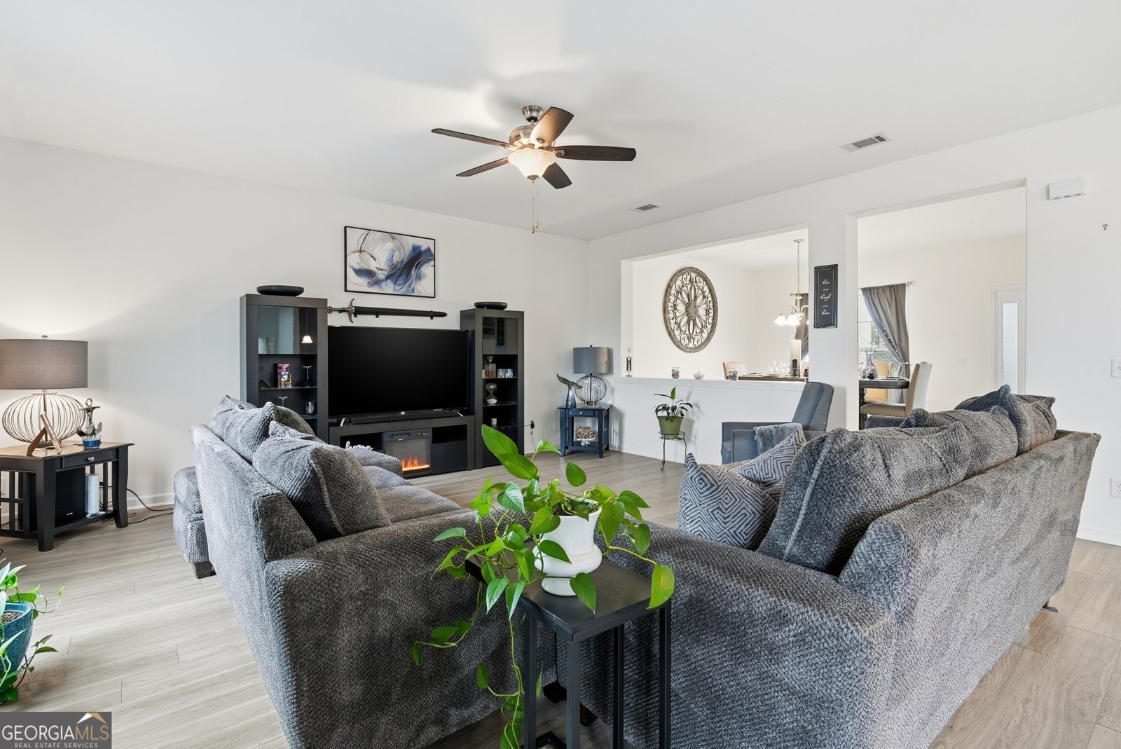 1067 Autumns Wood Circle Brunswick - 6