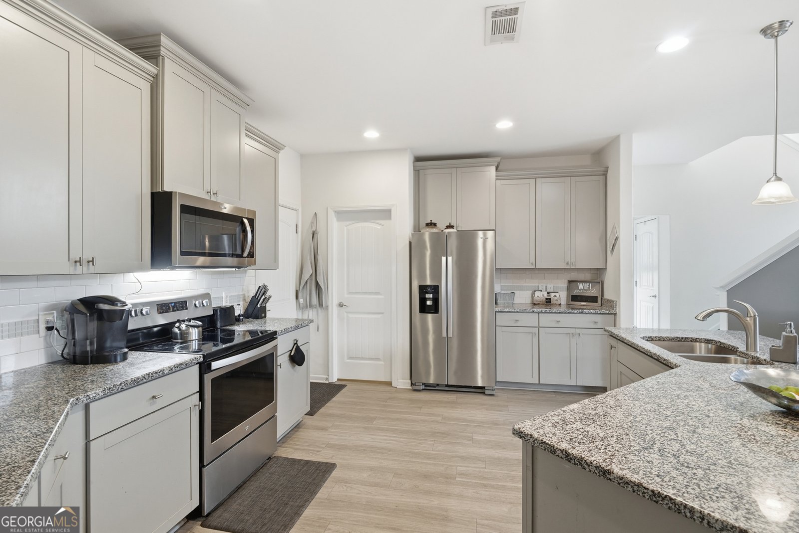 1067 Autumns Wood Circle Brunswick - 9