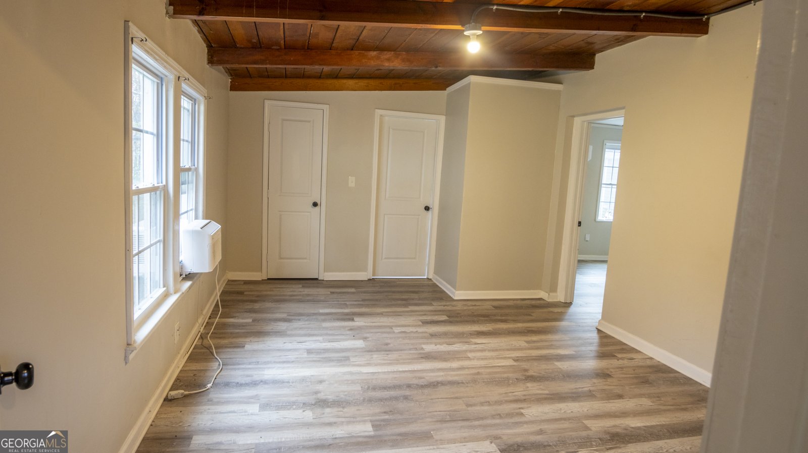 2541 Jewel Street East Point - 13