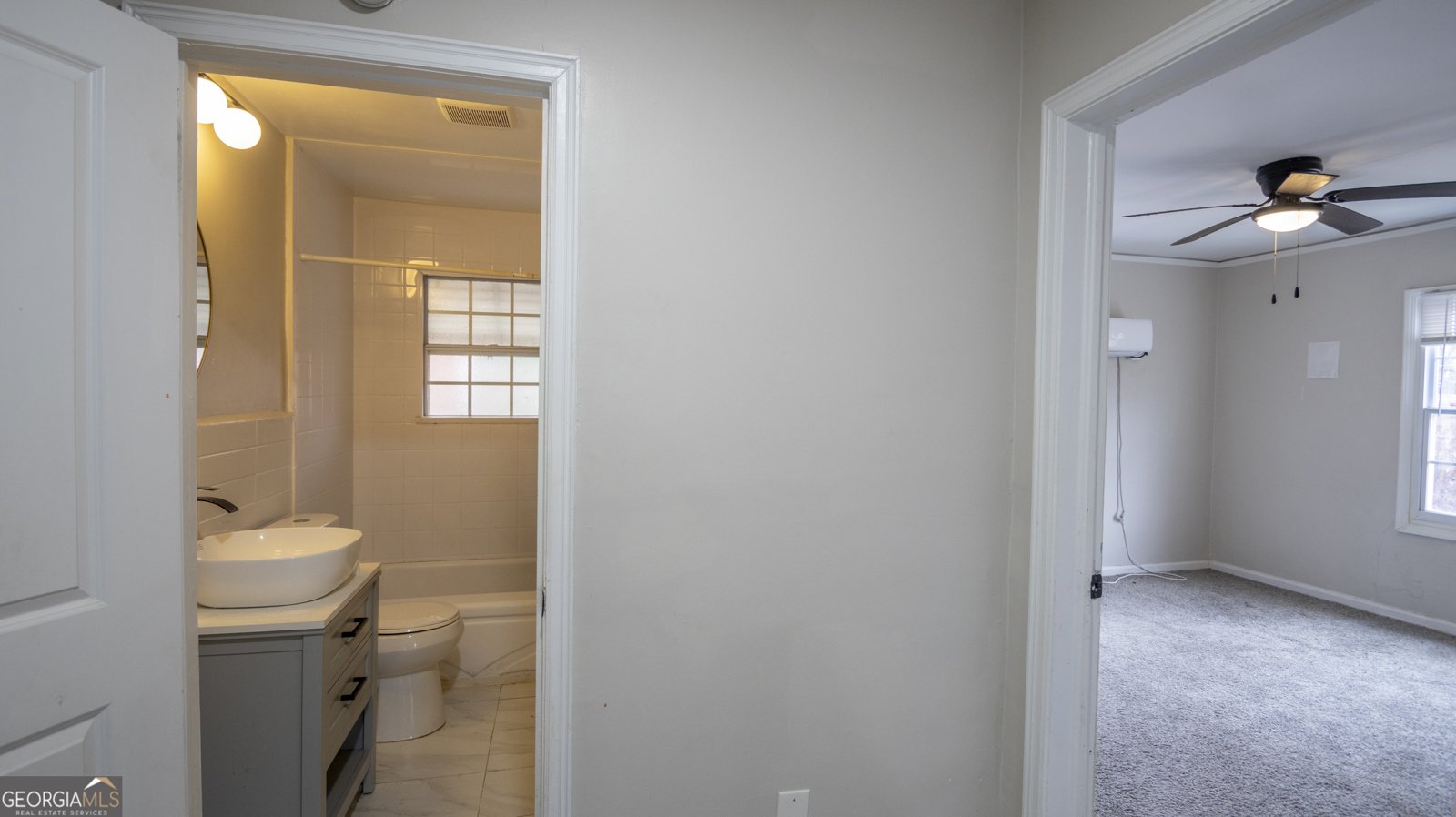 2541 Jewel Street East Point - 18