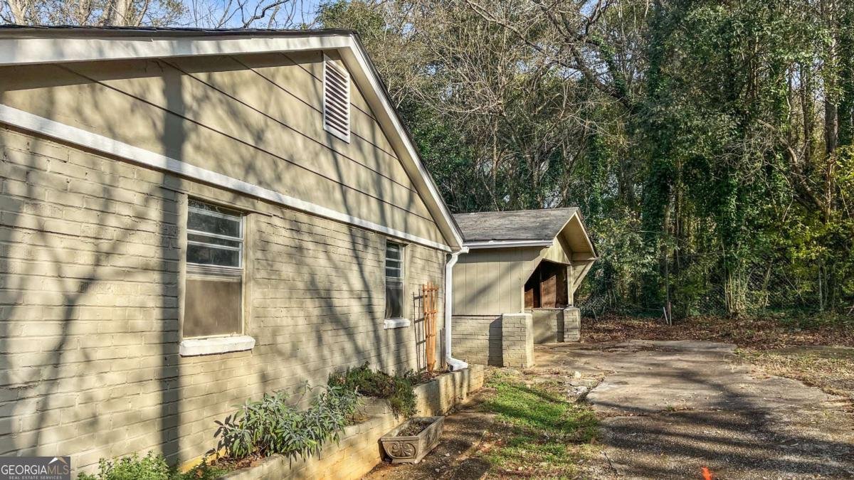 277 Evans Street Athens - 24