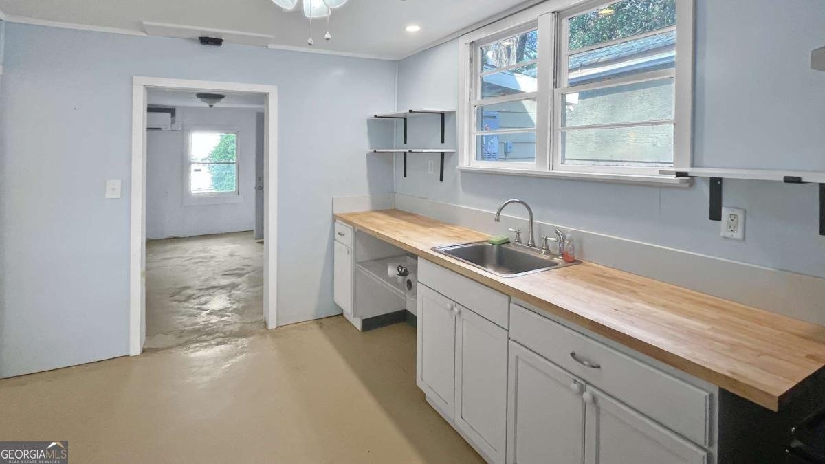 277 Evans Street Athens - 32