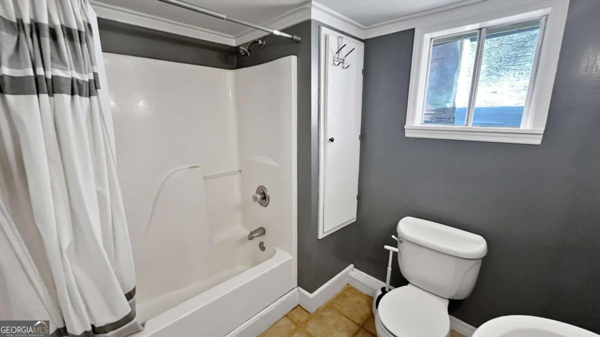 277 Evans Street Athens - 9