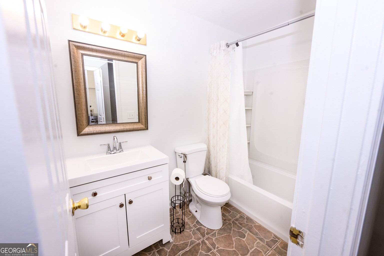 464 Rams Court Tucker - 24