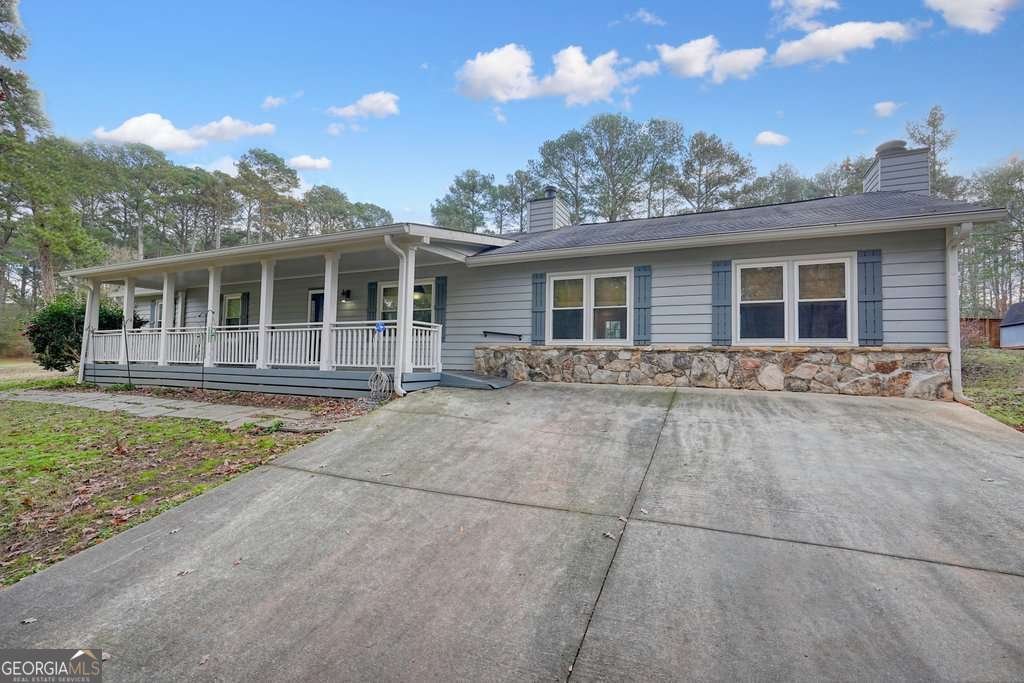 297 Cowan Road Conyers - main photo