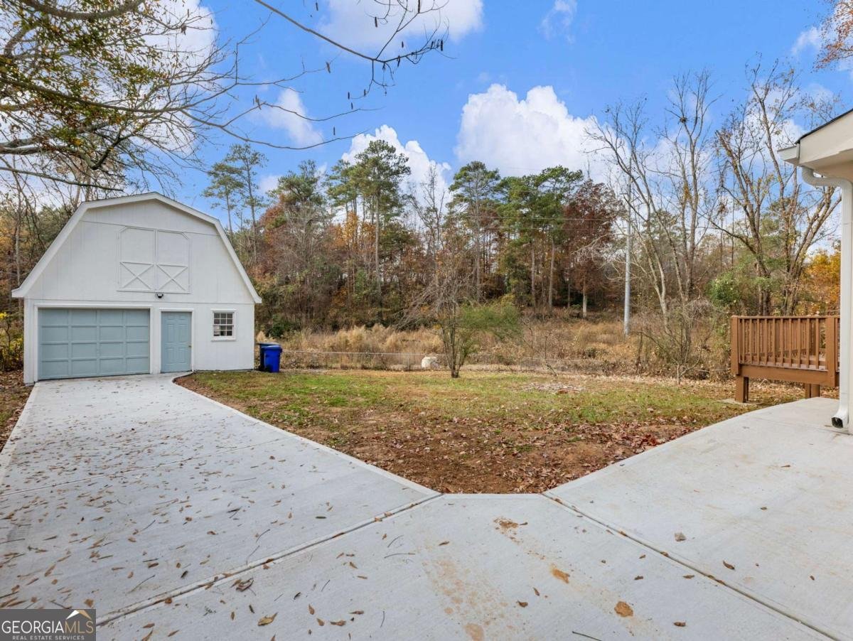 930 Woodbridge Drive Conyers - 2