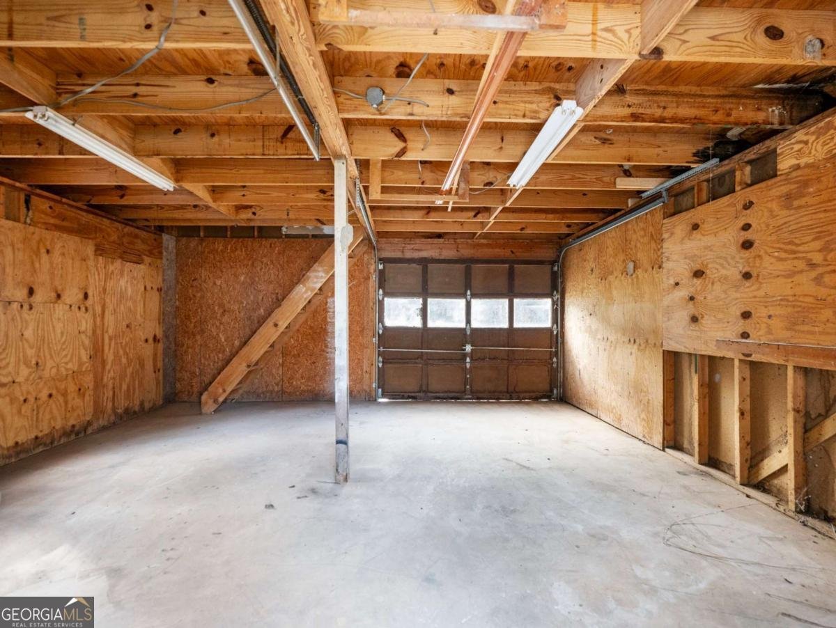 930 Woodbridge Drive Conyers - 4