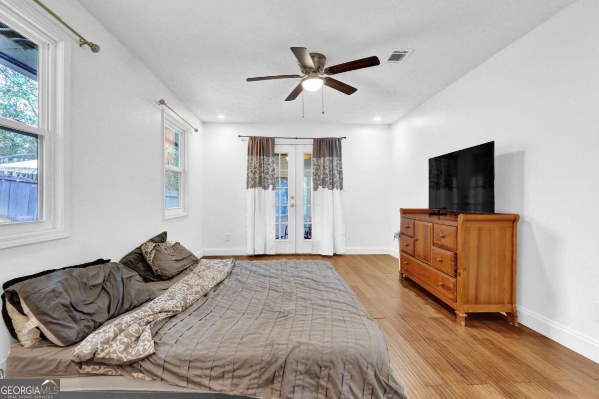 700 Pepperwood Trl Stone Mountain - 24