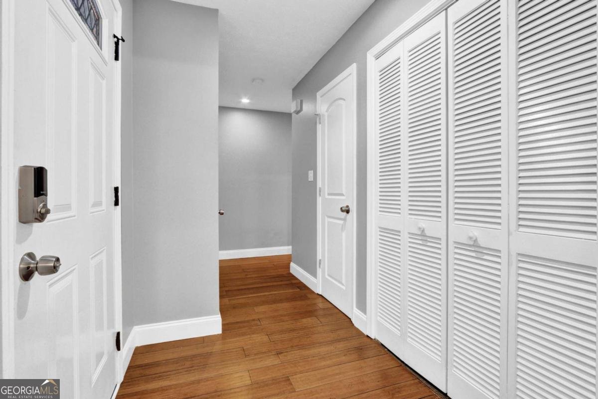 700 Pepperwood Trl Stone Mountain - 5