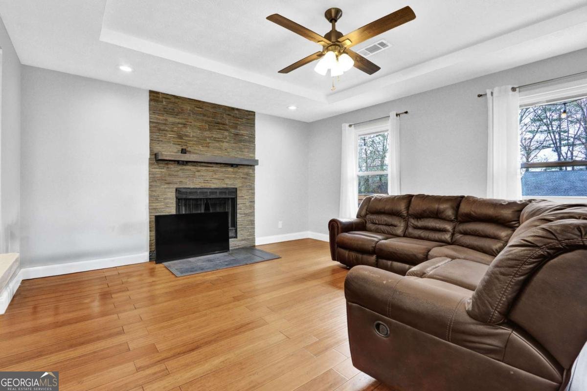 700 Pepperwood Trl Stone Mountain - 7