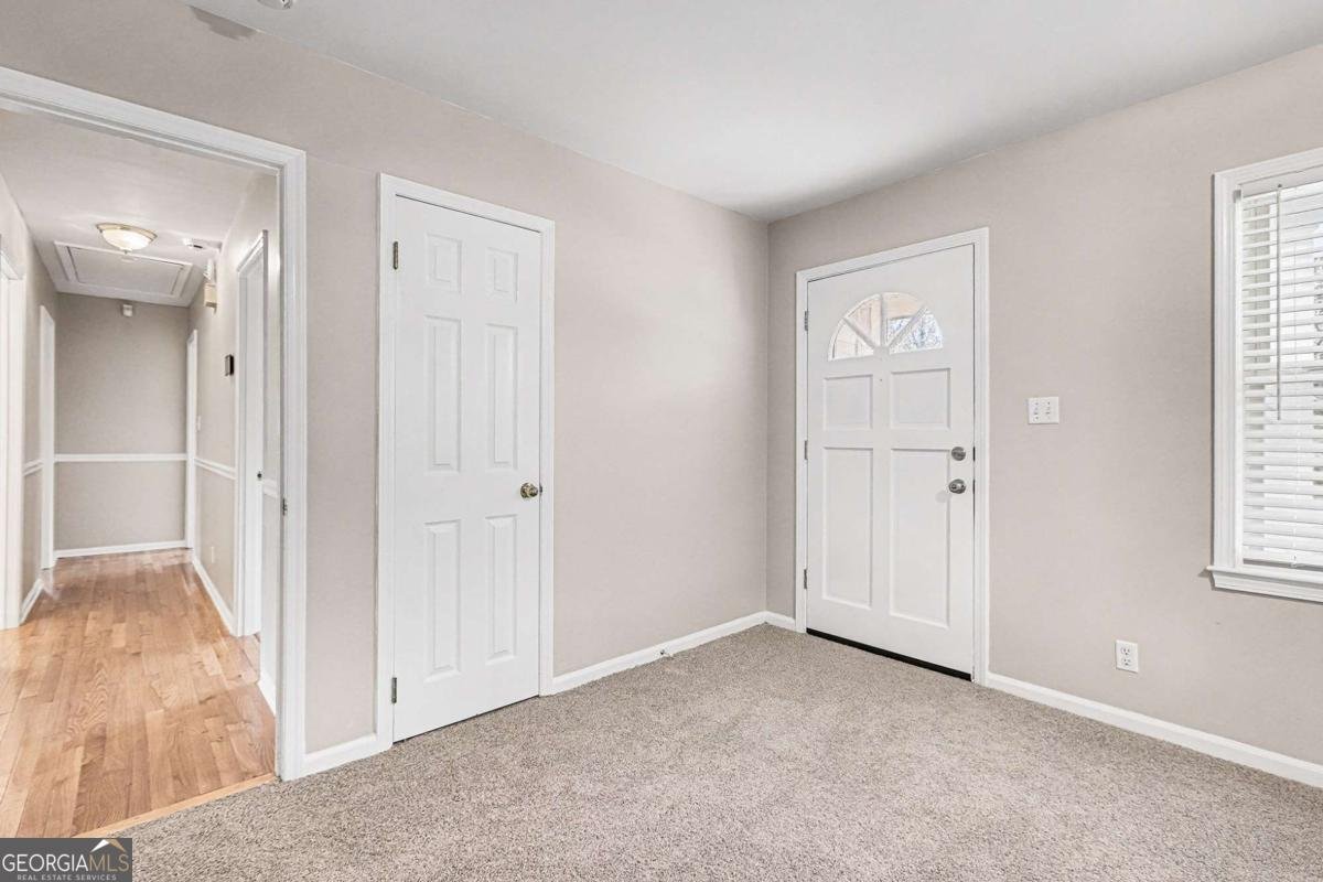 558 Dorsey Circle Lilburn - 12