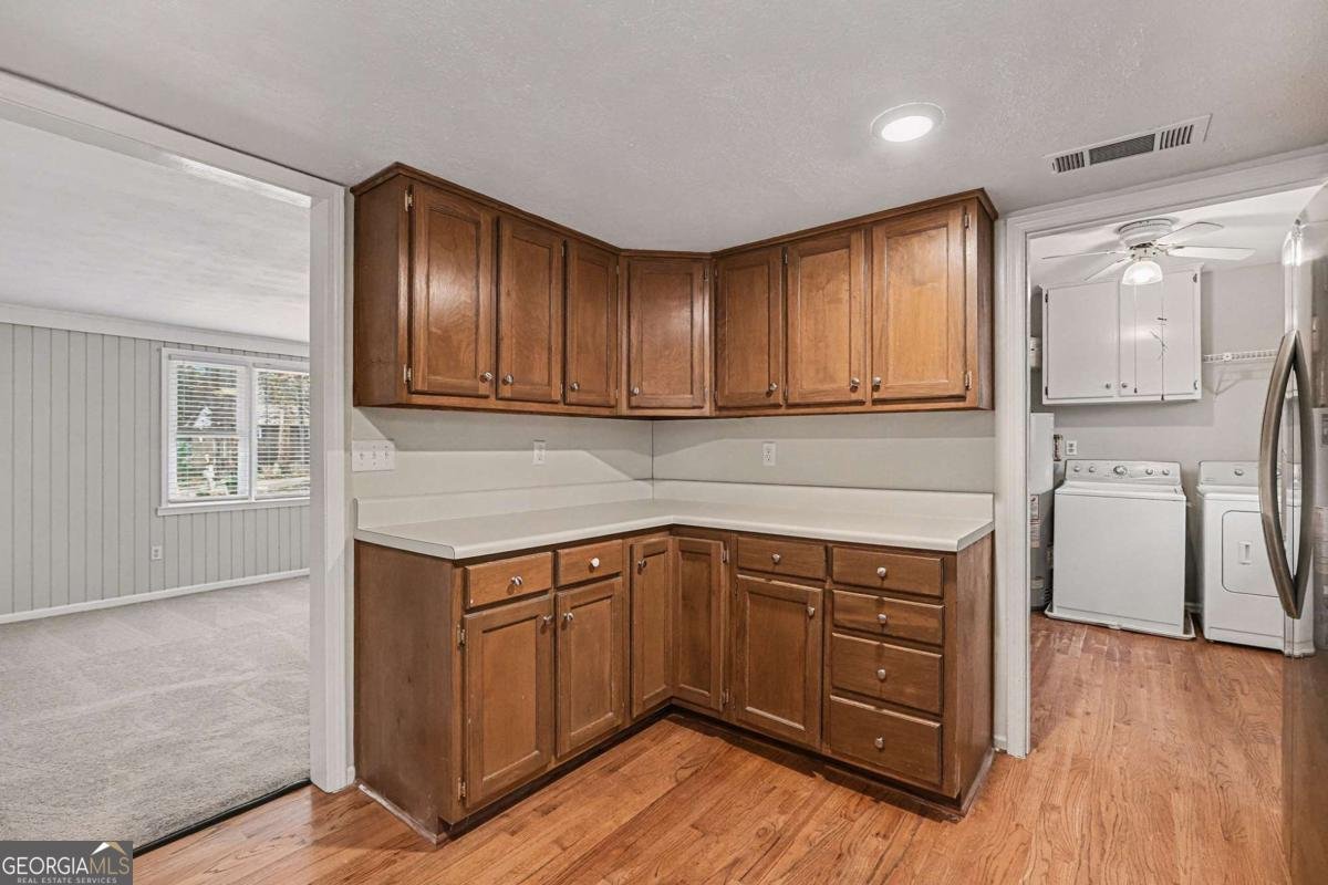 558 Dorsey Circle Lilburn - 9