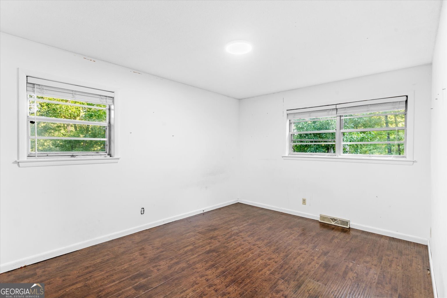 512 Dalewood Drive Dalton - 22