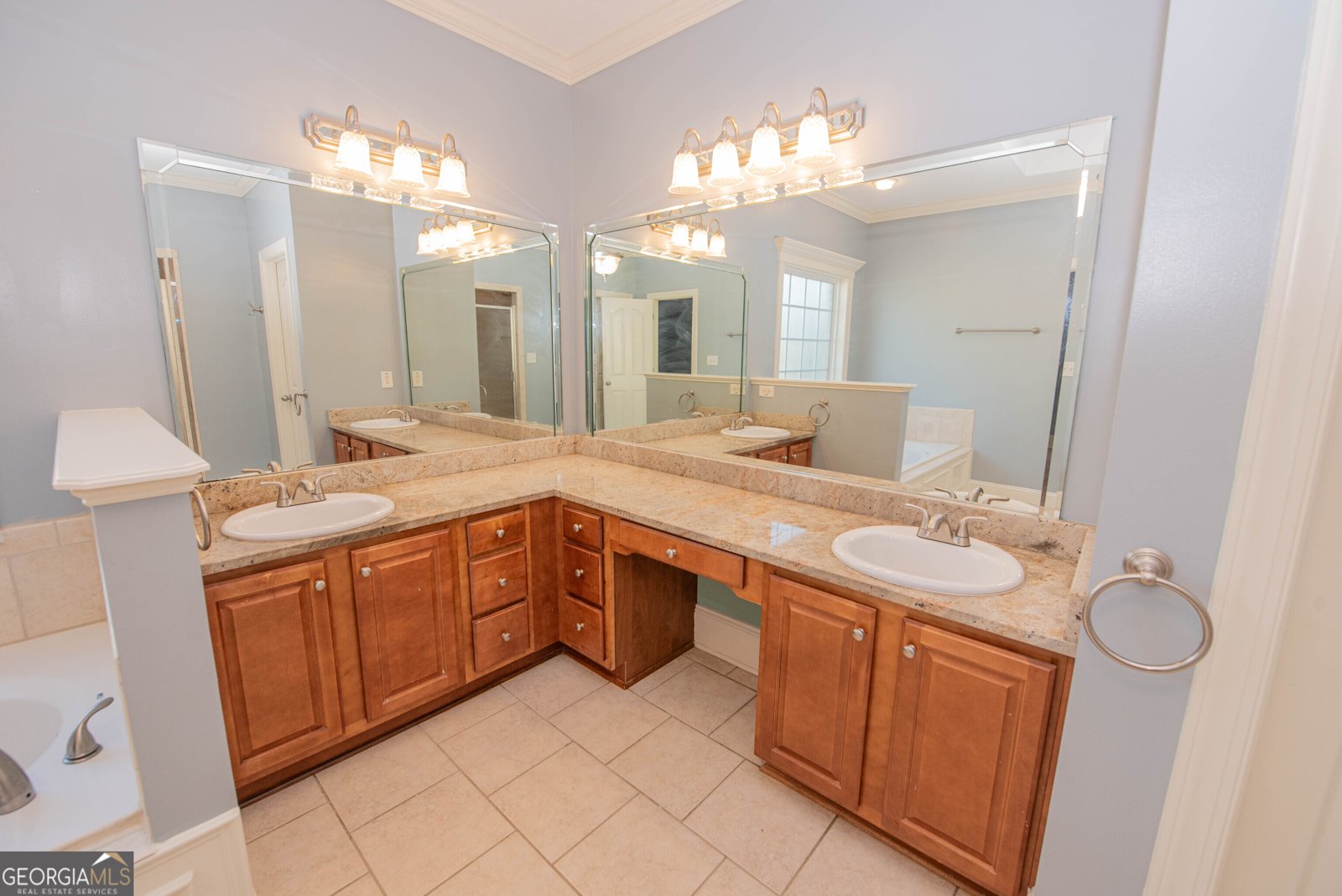 215 Highland Park Drive Bonaire - 32