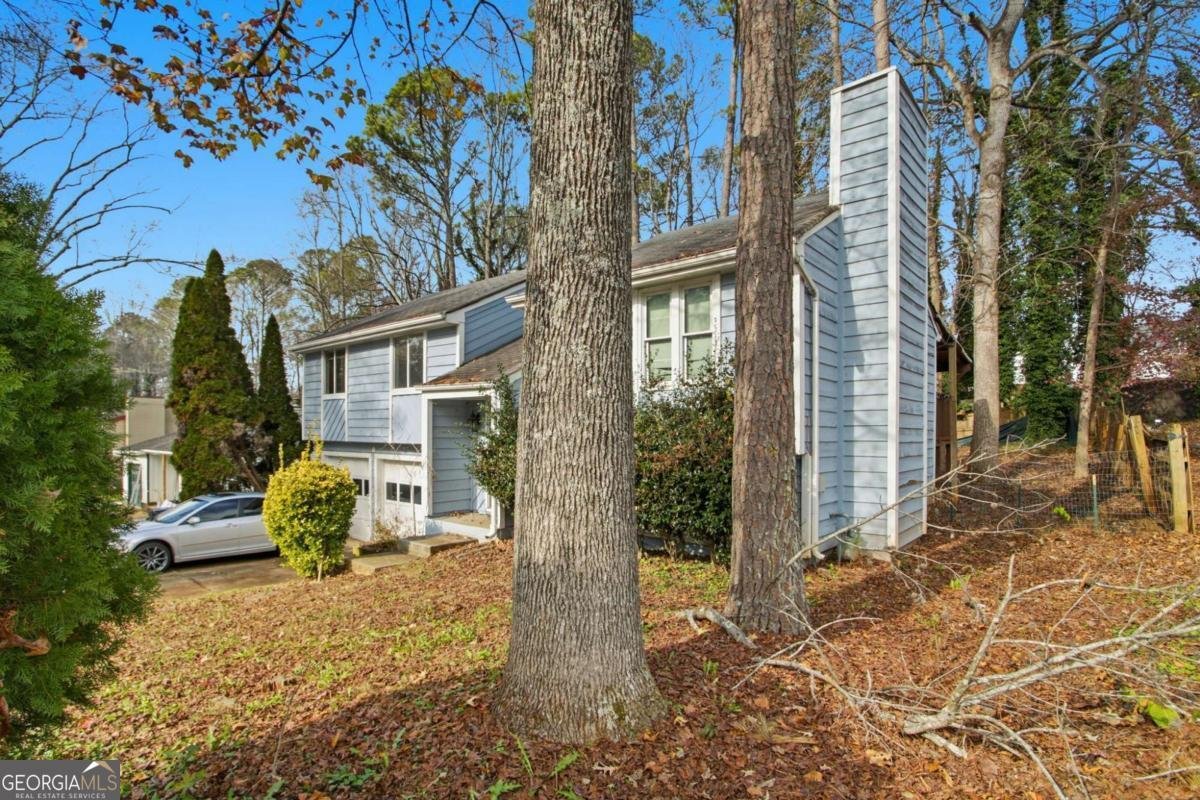 330 Hembree Forest Circle Roswell - 2