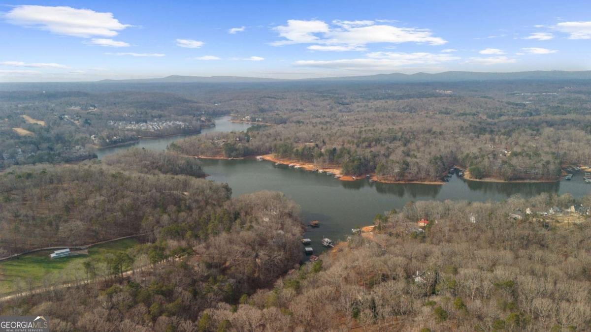 5488 Price Road Gainesville - 55