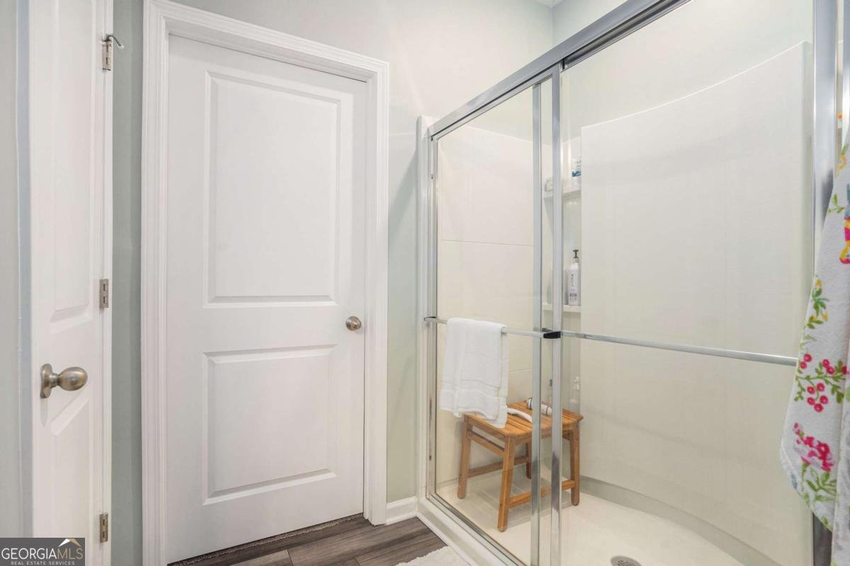 101 Carnaby Street Winder - 17