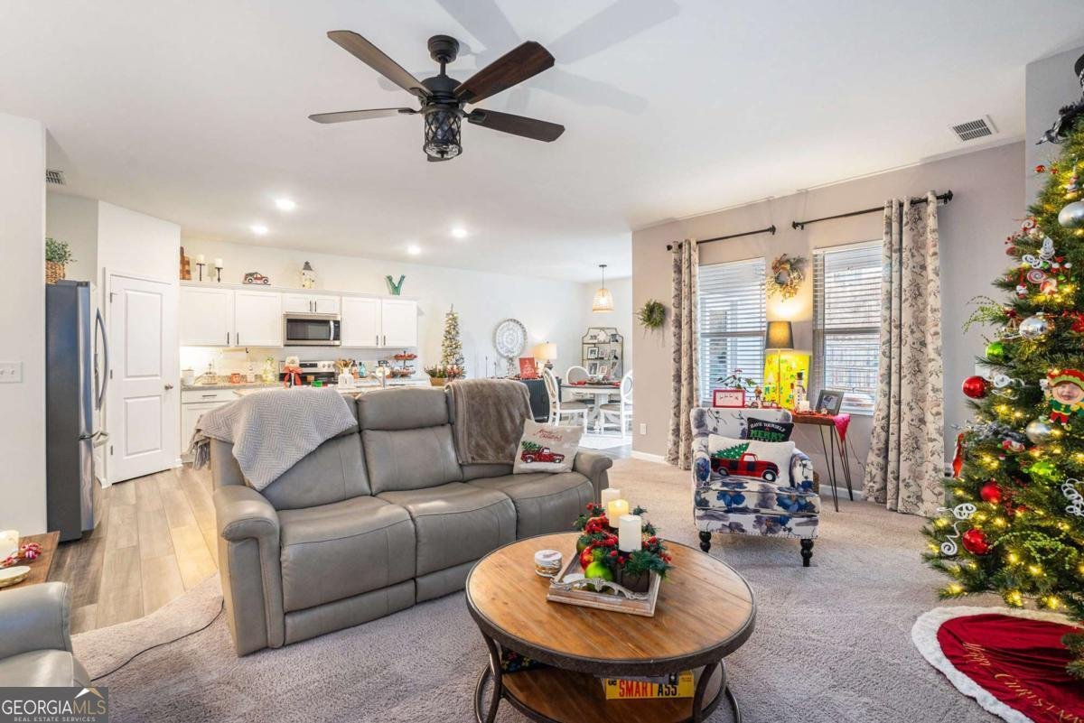 101 Carnaby Street Winder - 7