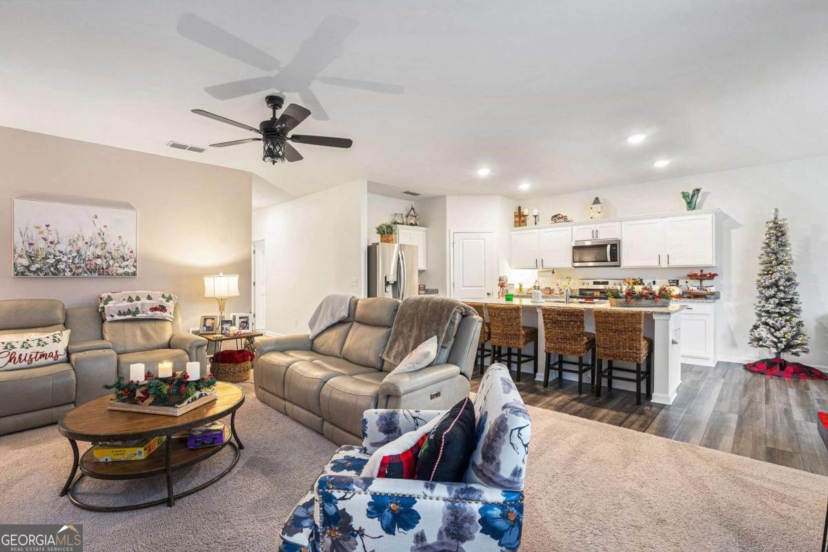 101 Carnaby Street Winder - 8