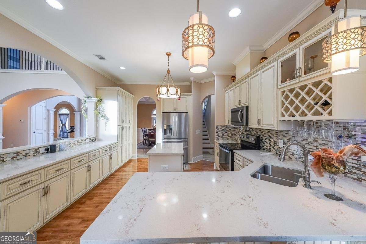 2425 Wild Oak Court Stockbridge - 20