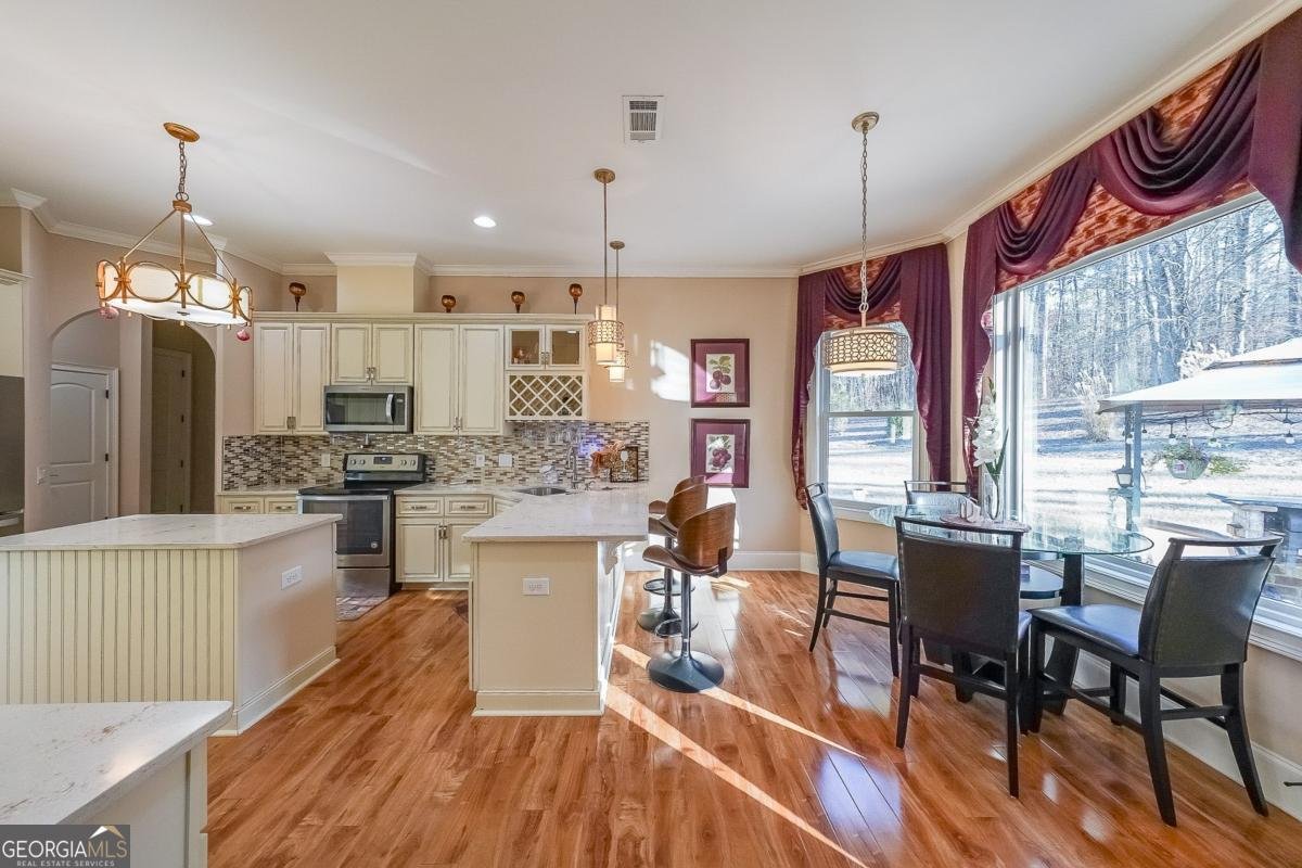 2425 Wild Oak Court Stockbridge - 23