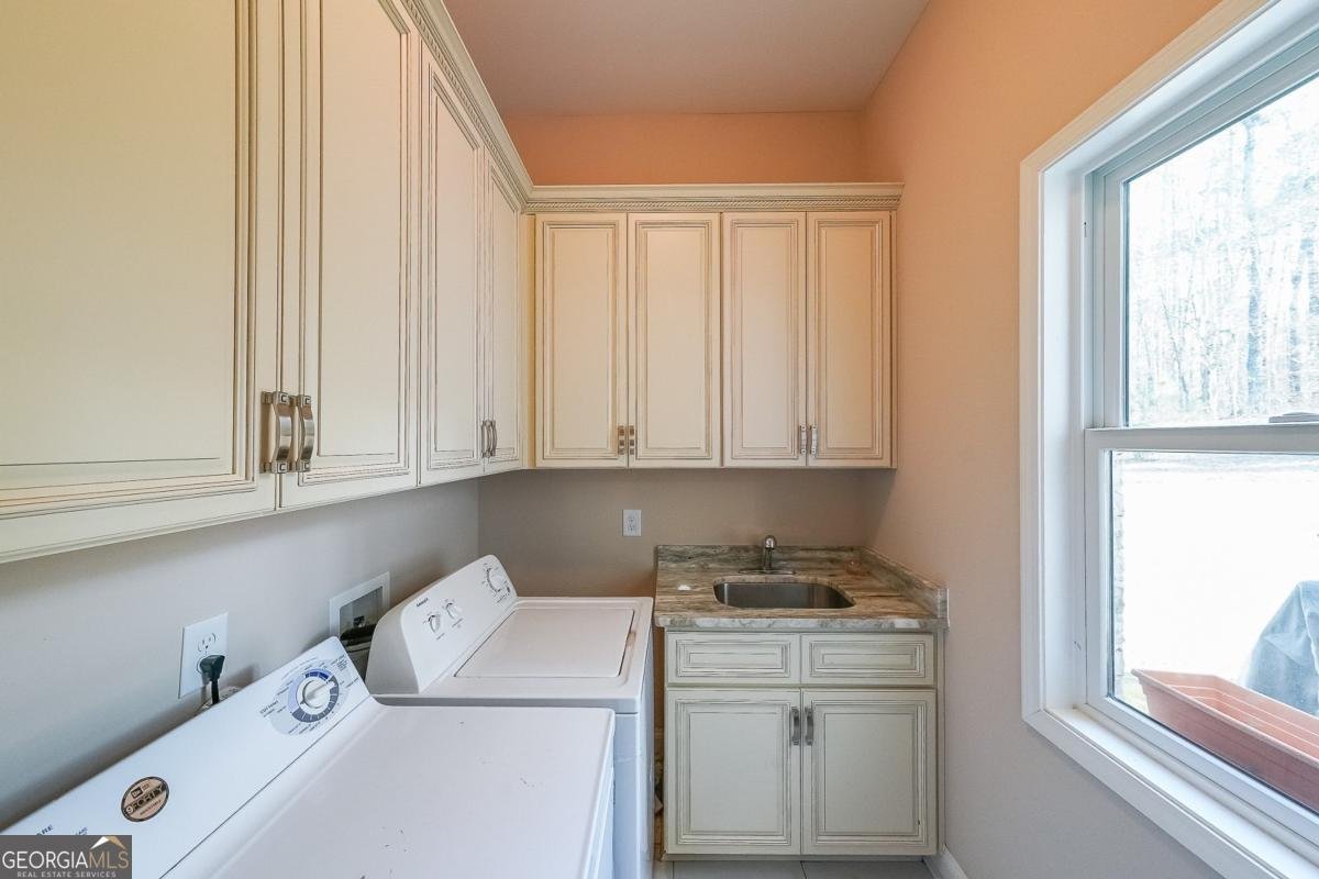 2425 Wild Oak Court Stockbridge - 24