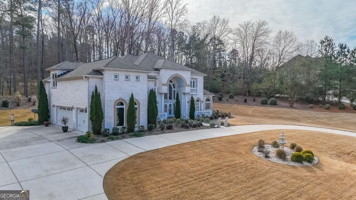 2425 Wild Oak Court Stockbridge - 4