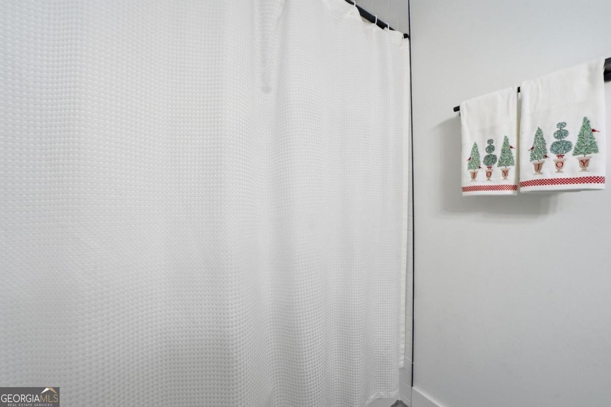 1481 Chapel Hill Lane Marietta - 29