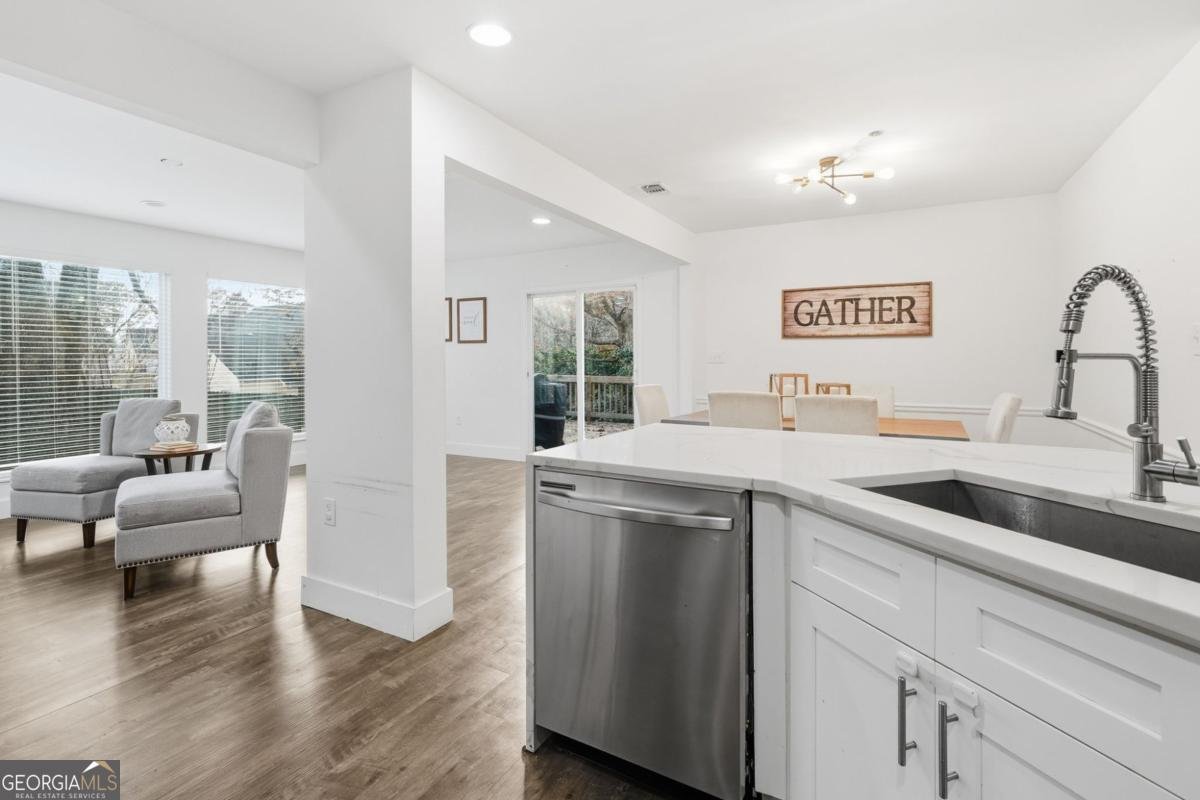 1481 Chapel Hill Lane Marietta - 9