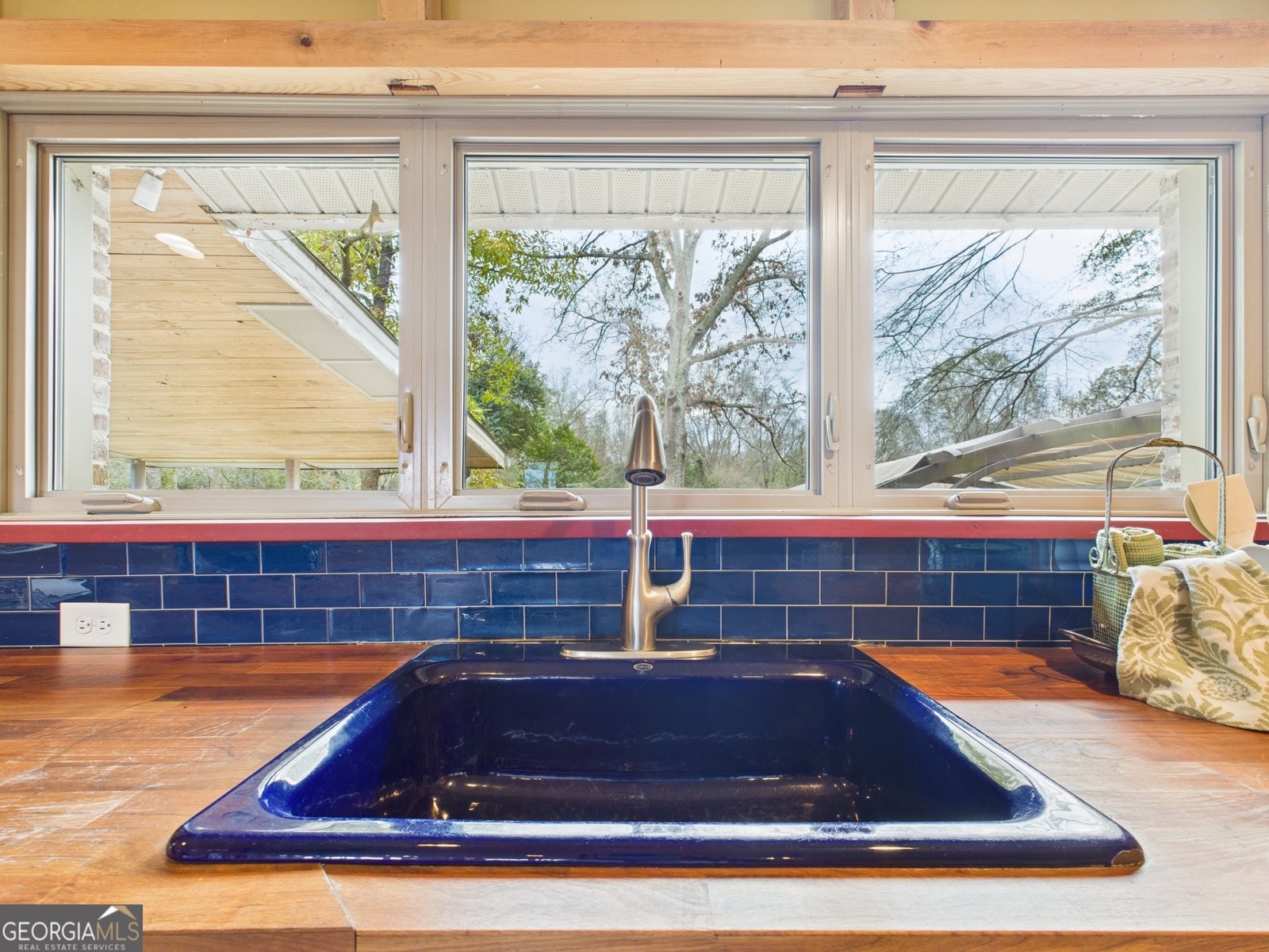 312 Henson Road Hawkinsville - 11