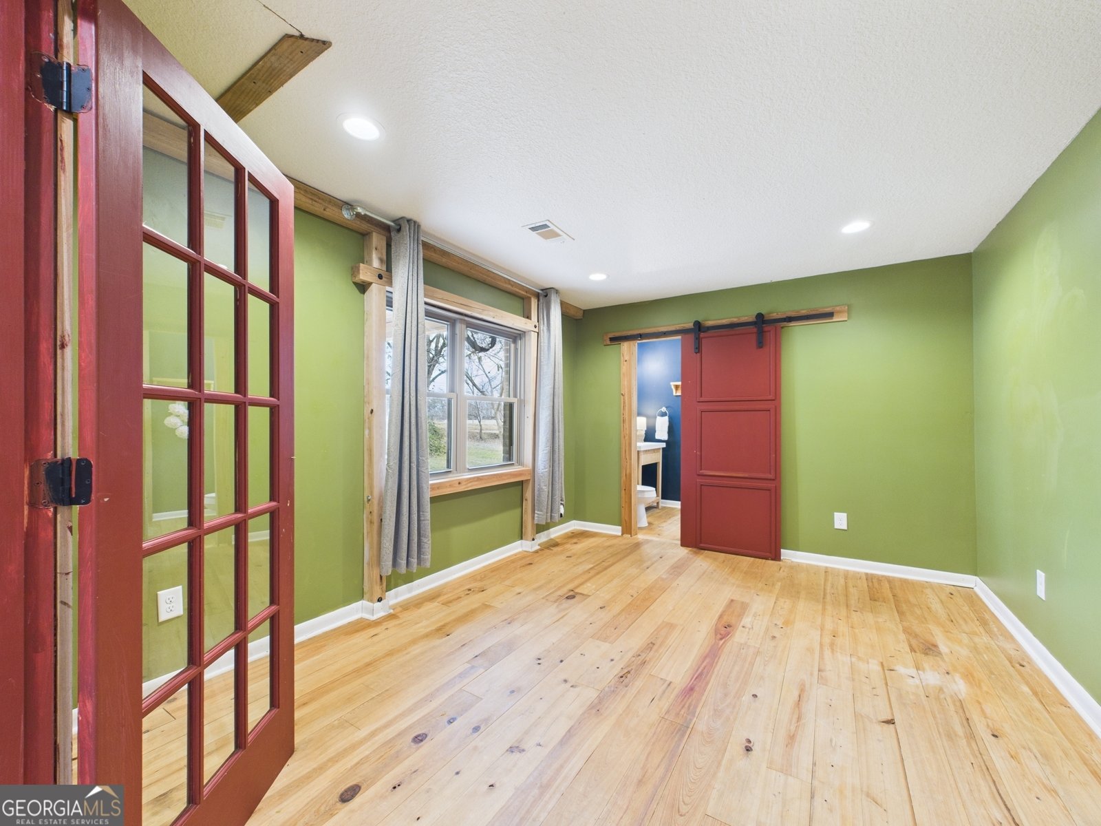 312 Henson Road Hawkinsville - 21