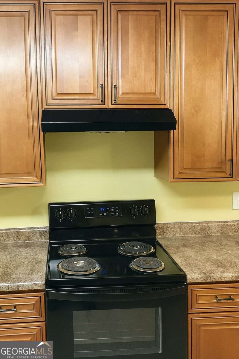 7157 Williamsburg Drive Riverdale - 6