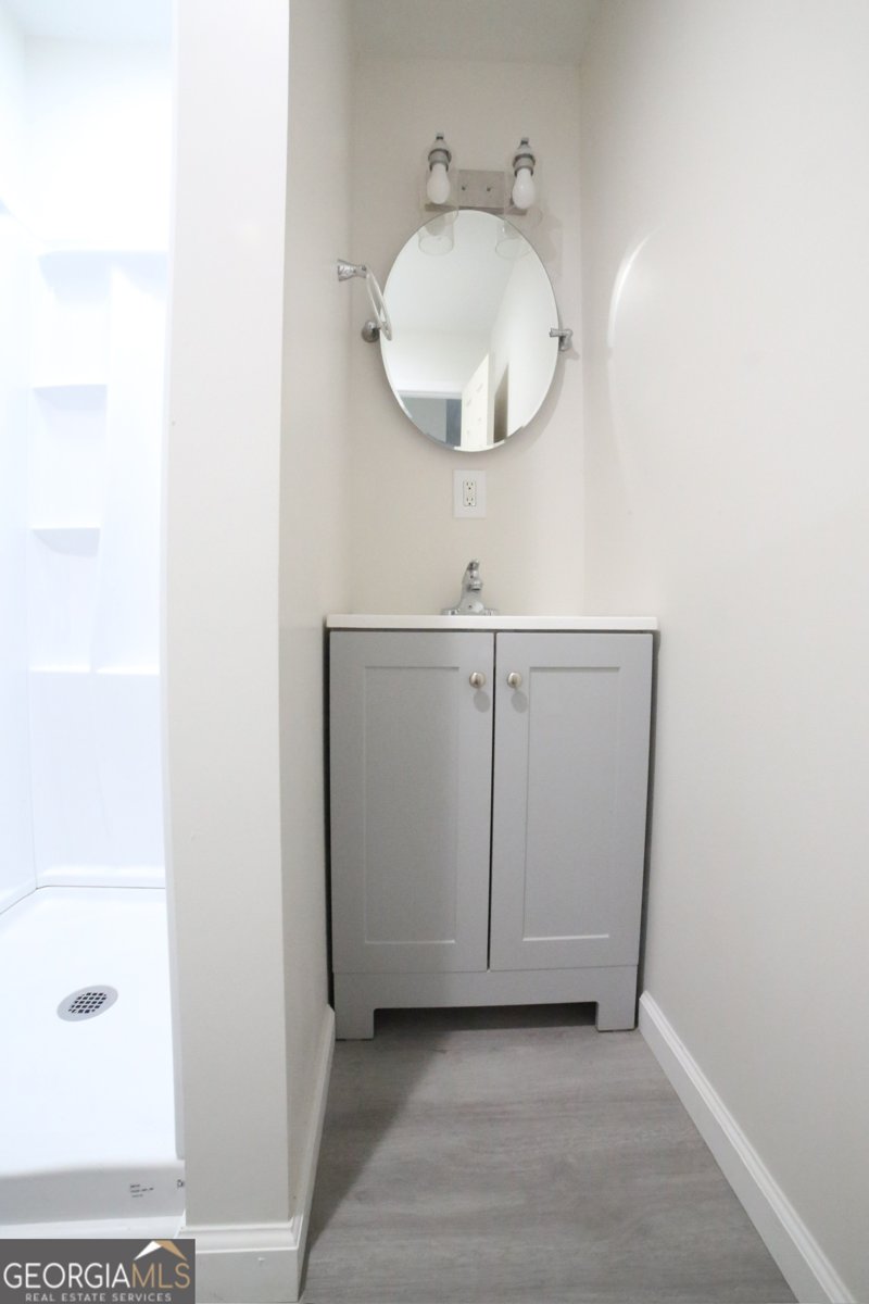 67 Collins Street Reynolds - 33