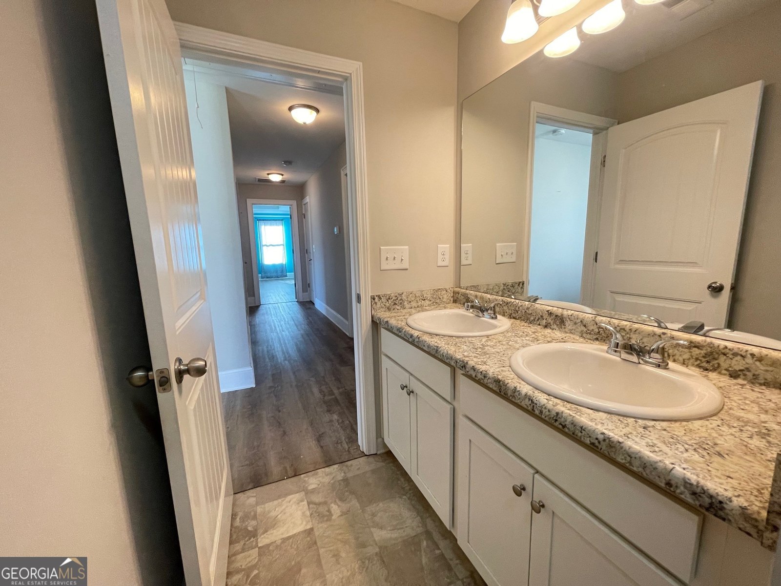 836 Stable View Loop Dallas - 66