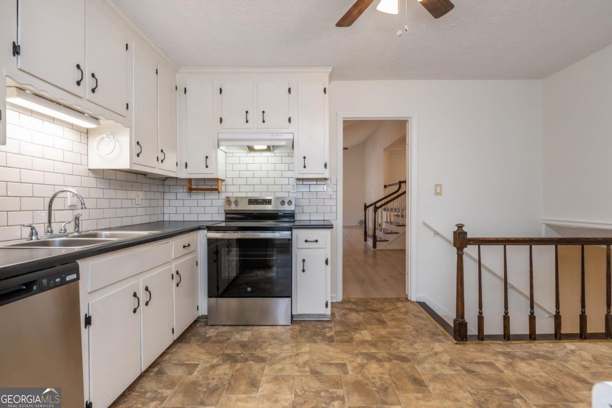 35 Simpson Drive Kennesaw - 14