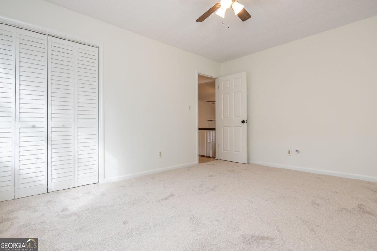 35 Simpson Drive Kennesaw - 24