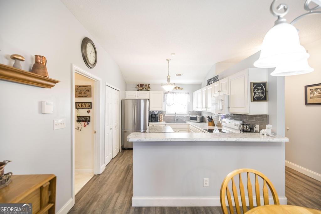 216 S Houston Springs Boulevard Perry - 12