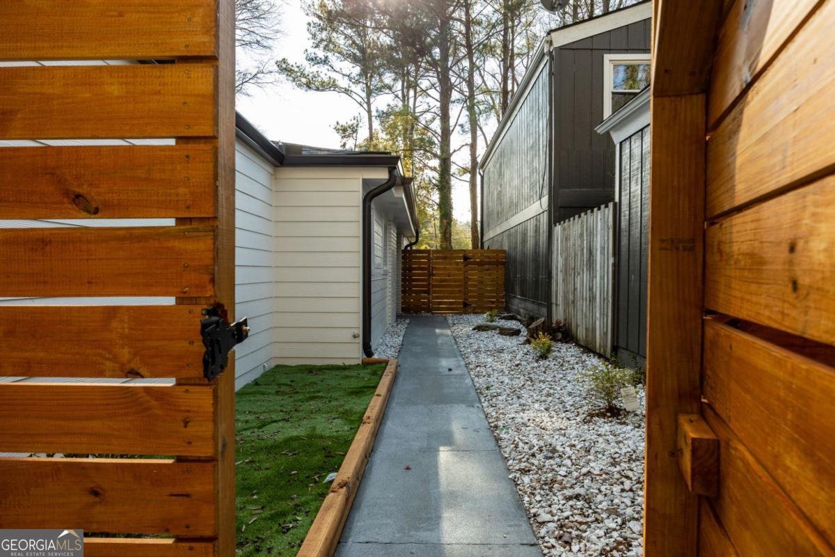 2952 Chipmunk Trail Marietta - 3