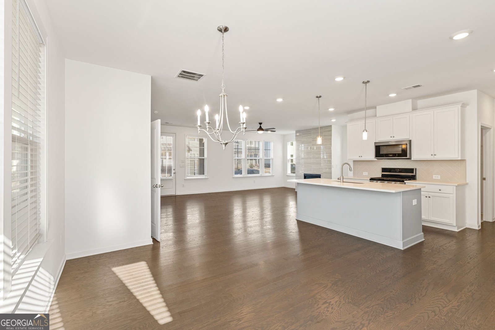 4734 Dewitt Drive Duluth - 17