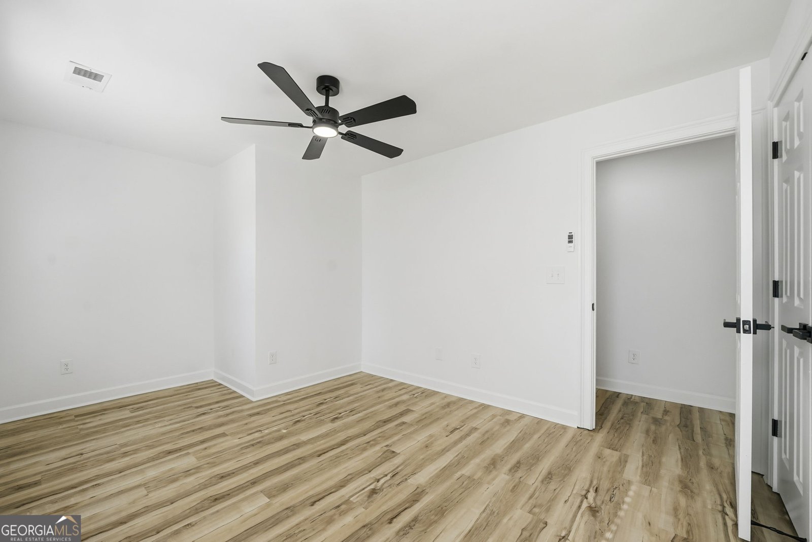 2554 Brentwood Road Decatur - 33