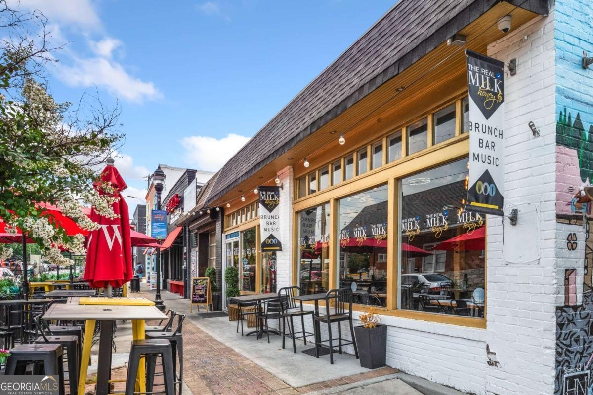 124 Camelot Drive Atlanta - 20