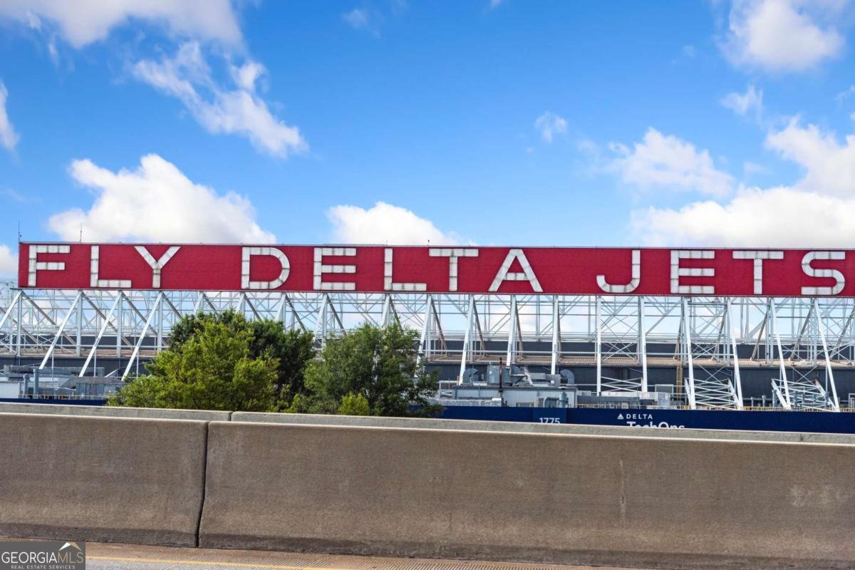 124 Camelot Drive Atlanta - 22