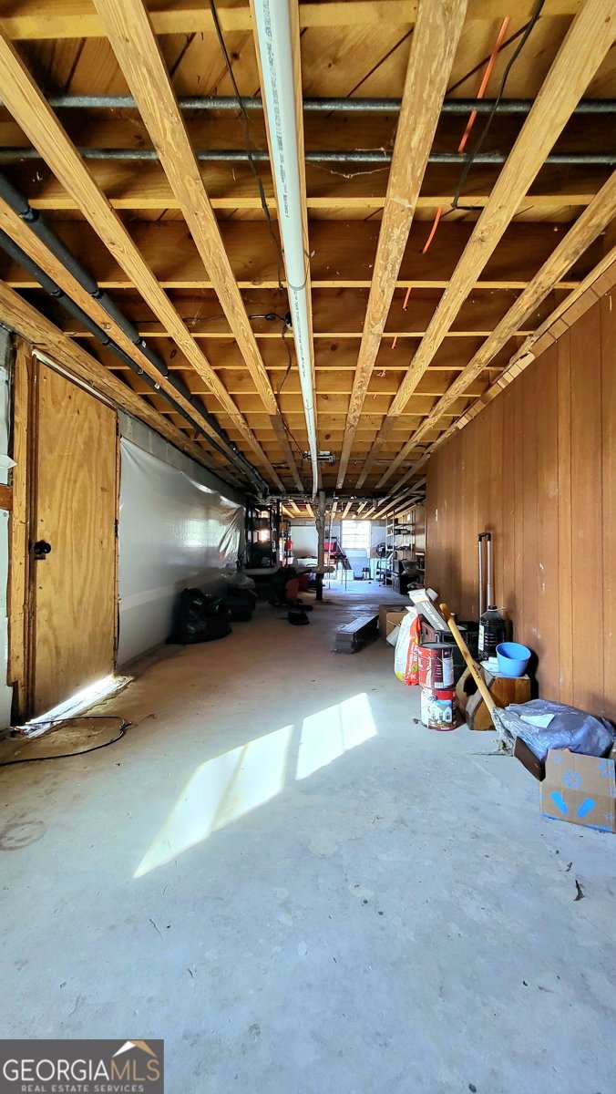 2070 KINGSTON Highway Rome - 36