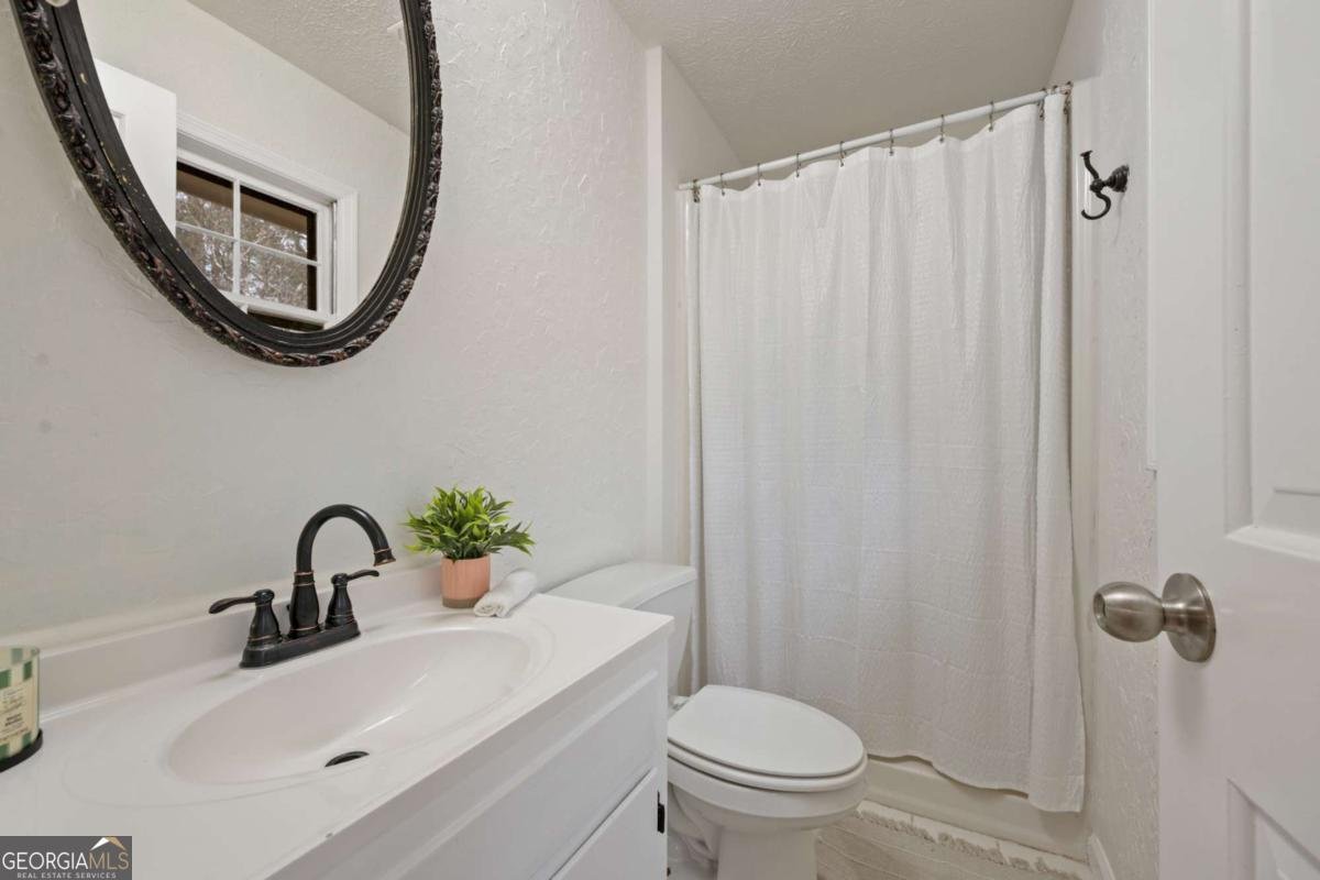 4504 Stacey Drive Oakwood - 29