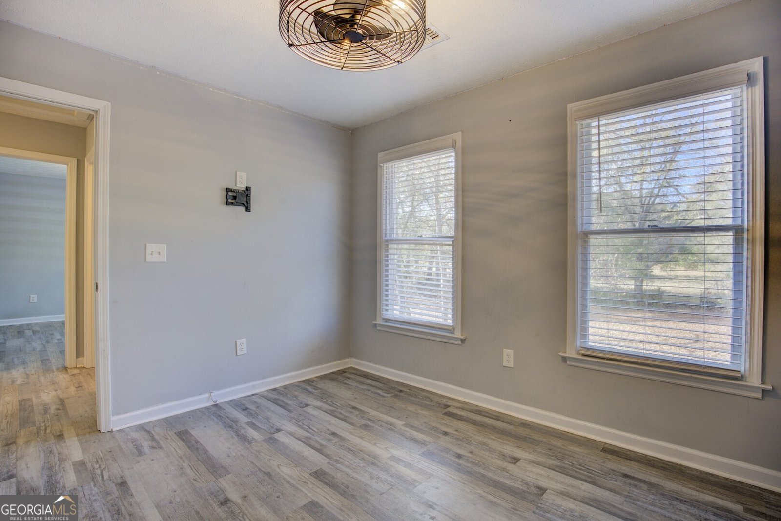 22676 Highway 11 Mansfield - 40