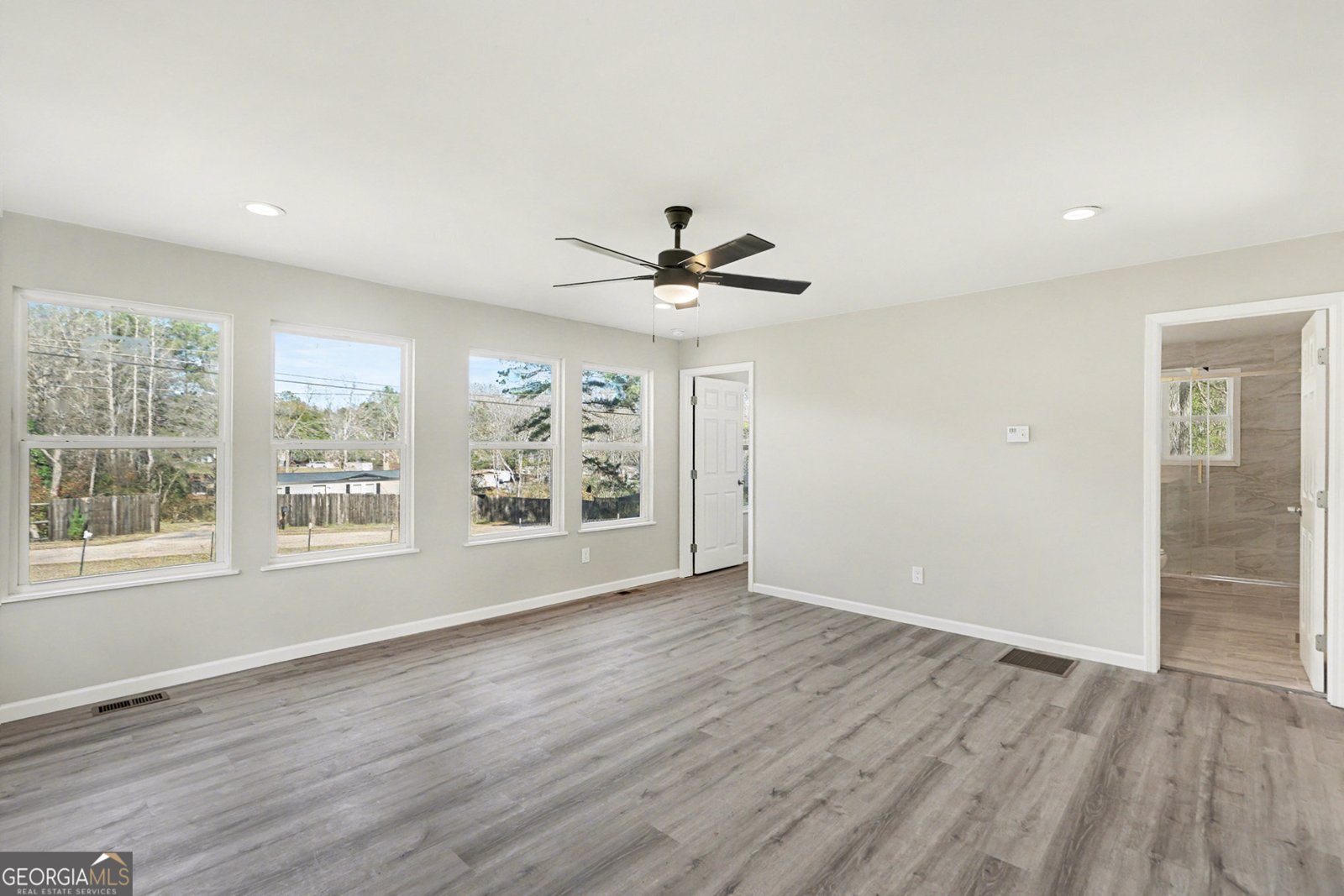 219 Lake Circle Newnan - 12