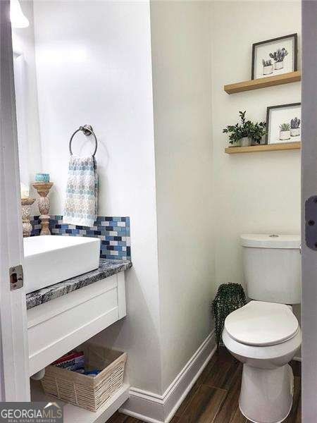 3090 Leatherleaf Trail Douglasville - 27