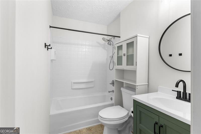 2720 BOGAN Road Buford - 22