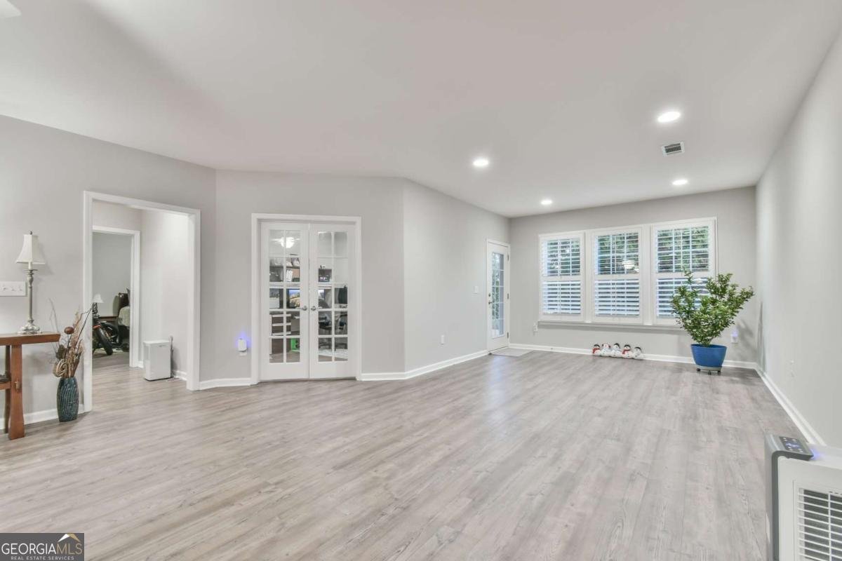 5921 Bellflower Way Hoschton - 24