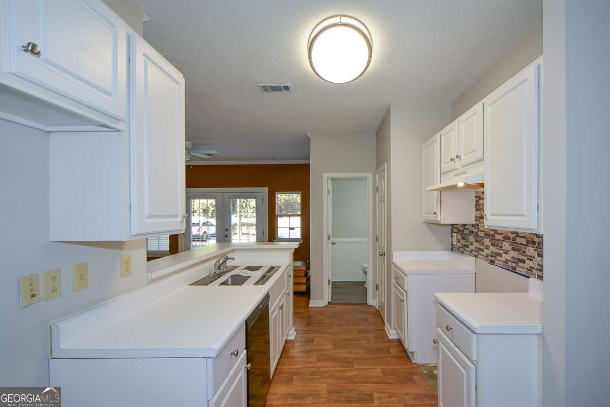 1731 Pryor Road Atlanta - 10